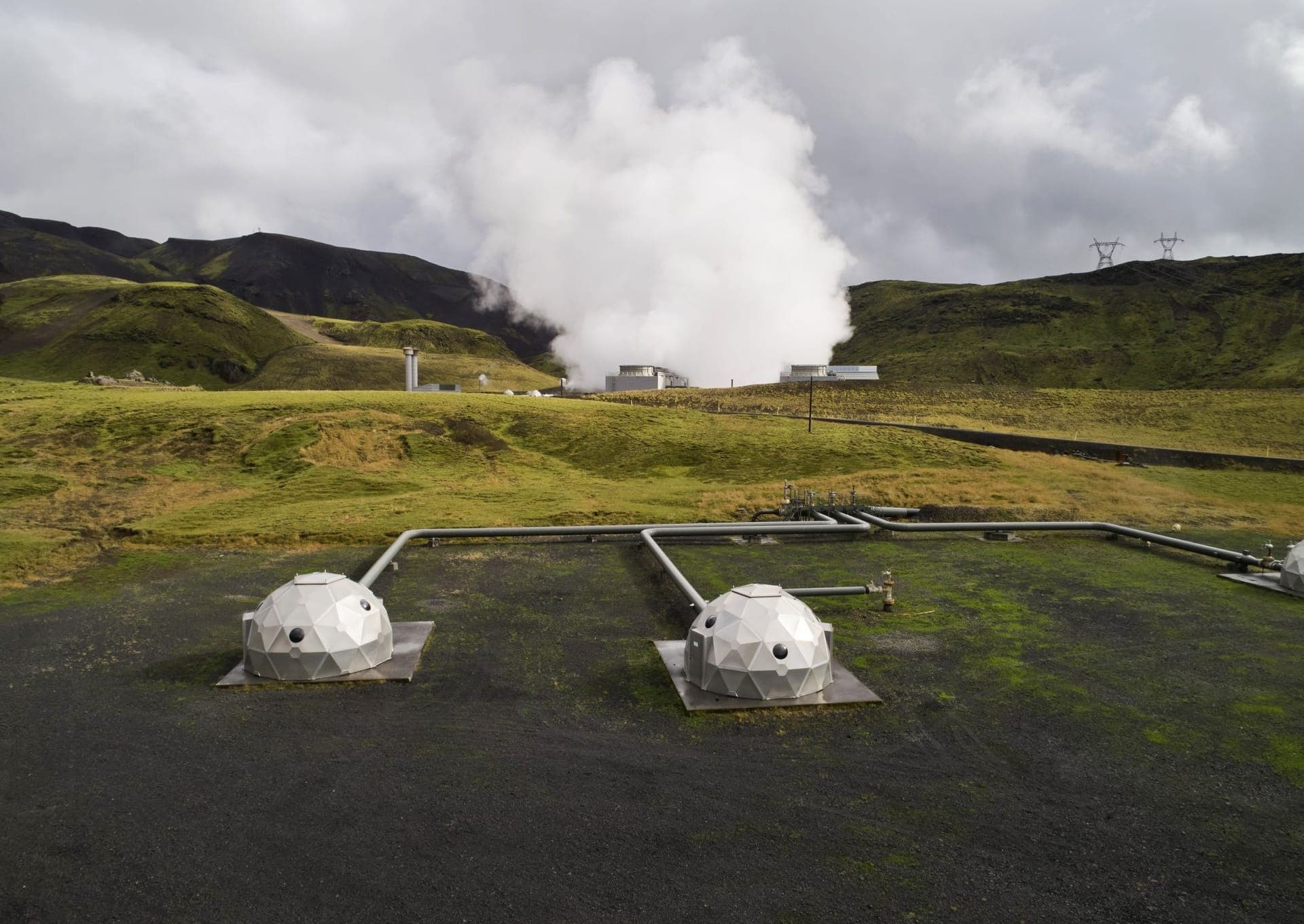 Grein í Bloomberg um jarðhita